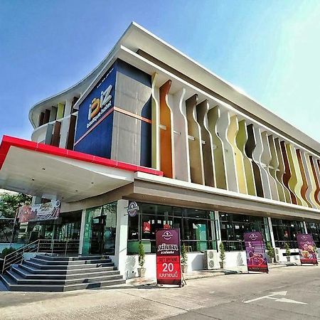 Ibiz Boutique Hotel Nakhon Si Thammarat Buitenkant foto