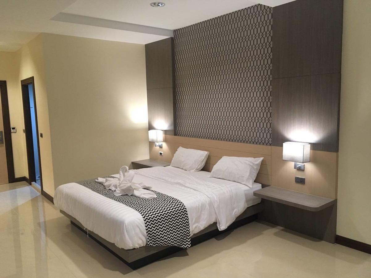 Ibiz Boutique Hotel Nakhon Si Thammarat Buitenkant foto