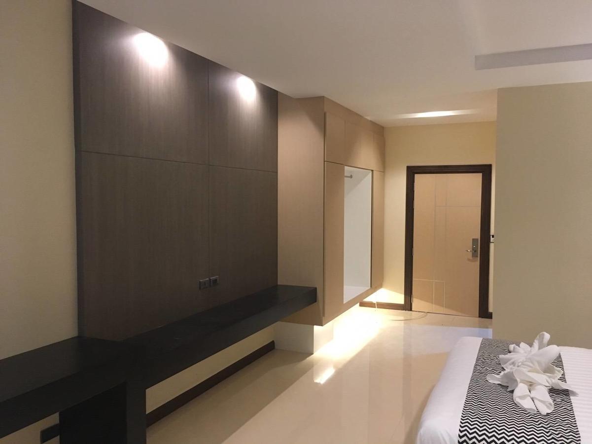 Ibiz Boutique Hotel Nakhon Si Thammarat Buitenkant foto