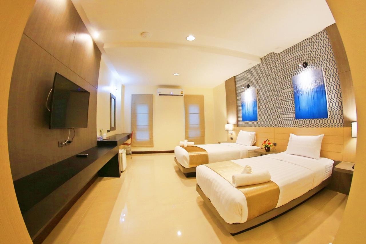Ibiz Boutique Hotel Nakhon Si Thammarat Buitenkant foto