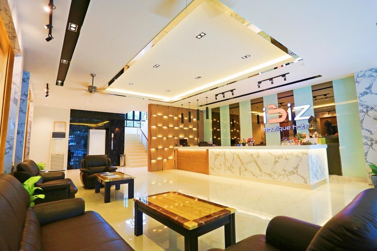 Ibiz Boutique Hotel Nakhon Si Thammarat Buitenkant foto