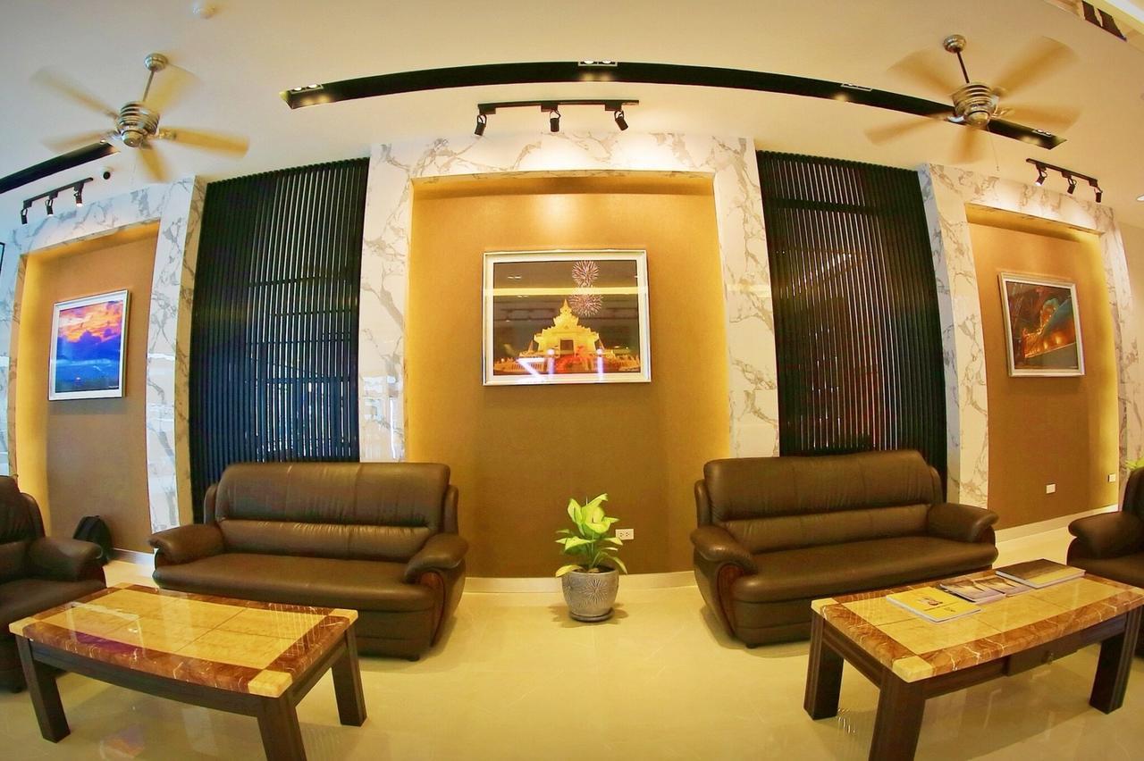 Ibiz Boutique Hotel Nakhon Si Thammarat Buitenkant foto