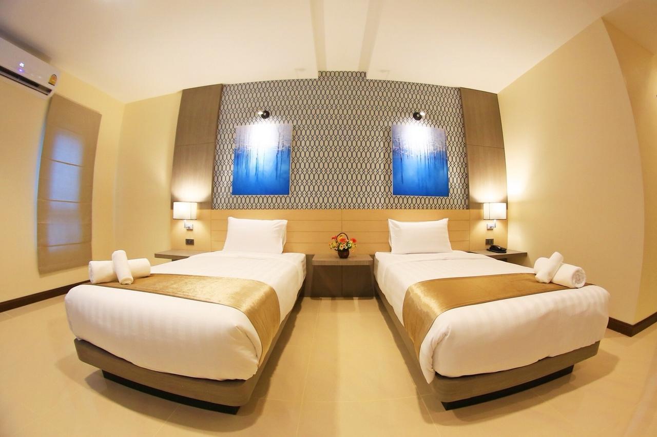 Ibiz Boutique Hotel Nakhon Si Thammarat Buitenkant foto